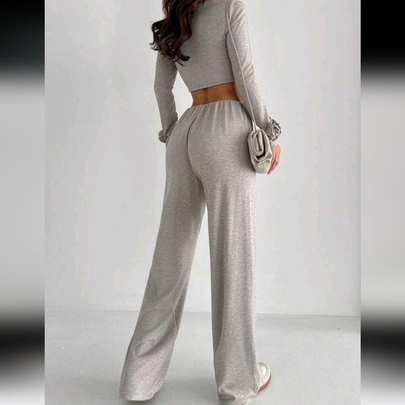 Elegant Solid Color 3D Floral Decor Square Collar Top And Straight Leg Pants - Picture 2 of 5